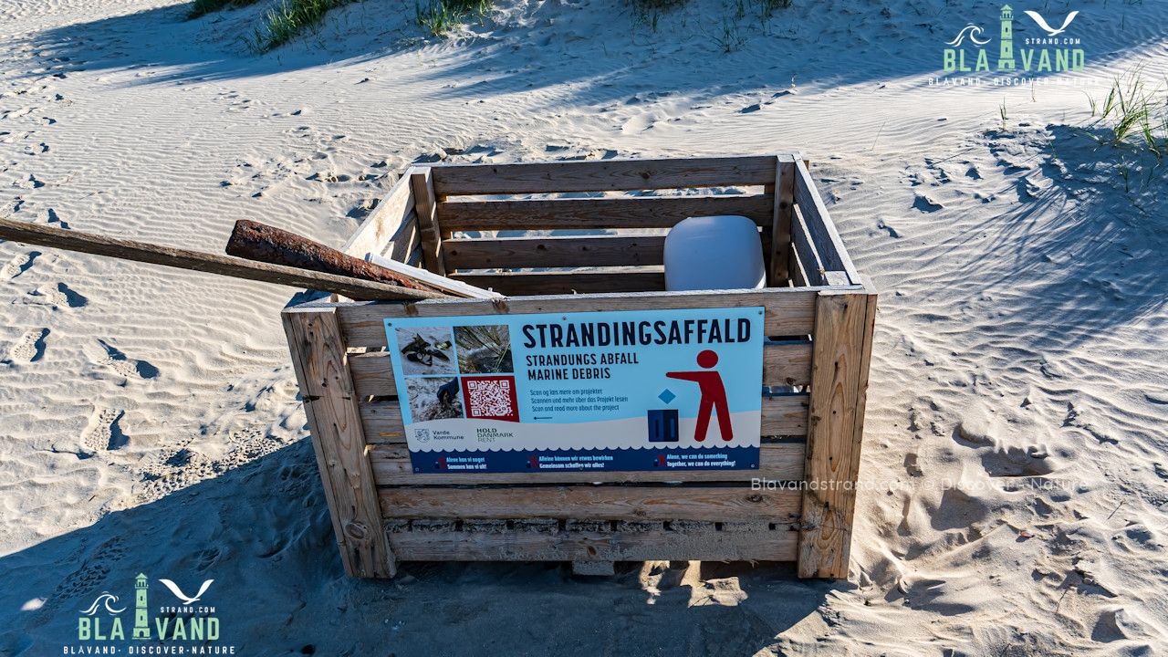 strand müllboxen stranddingsaffald dänemark blavand
