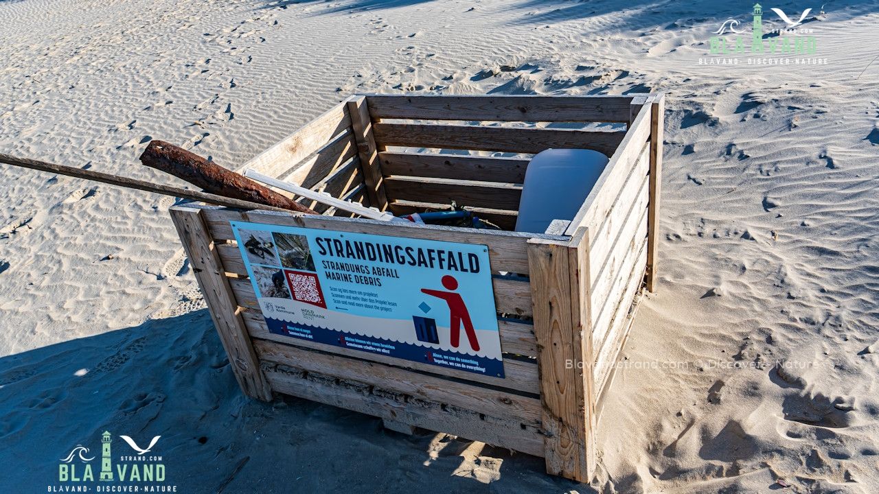 strand müllboxen stranddingsaffald dänemark blavand