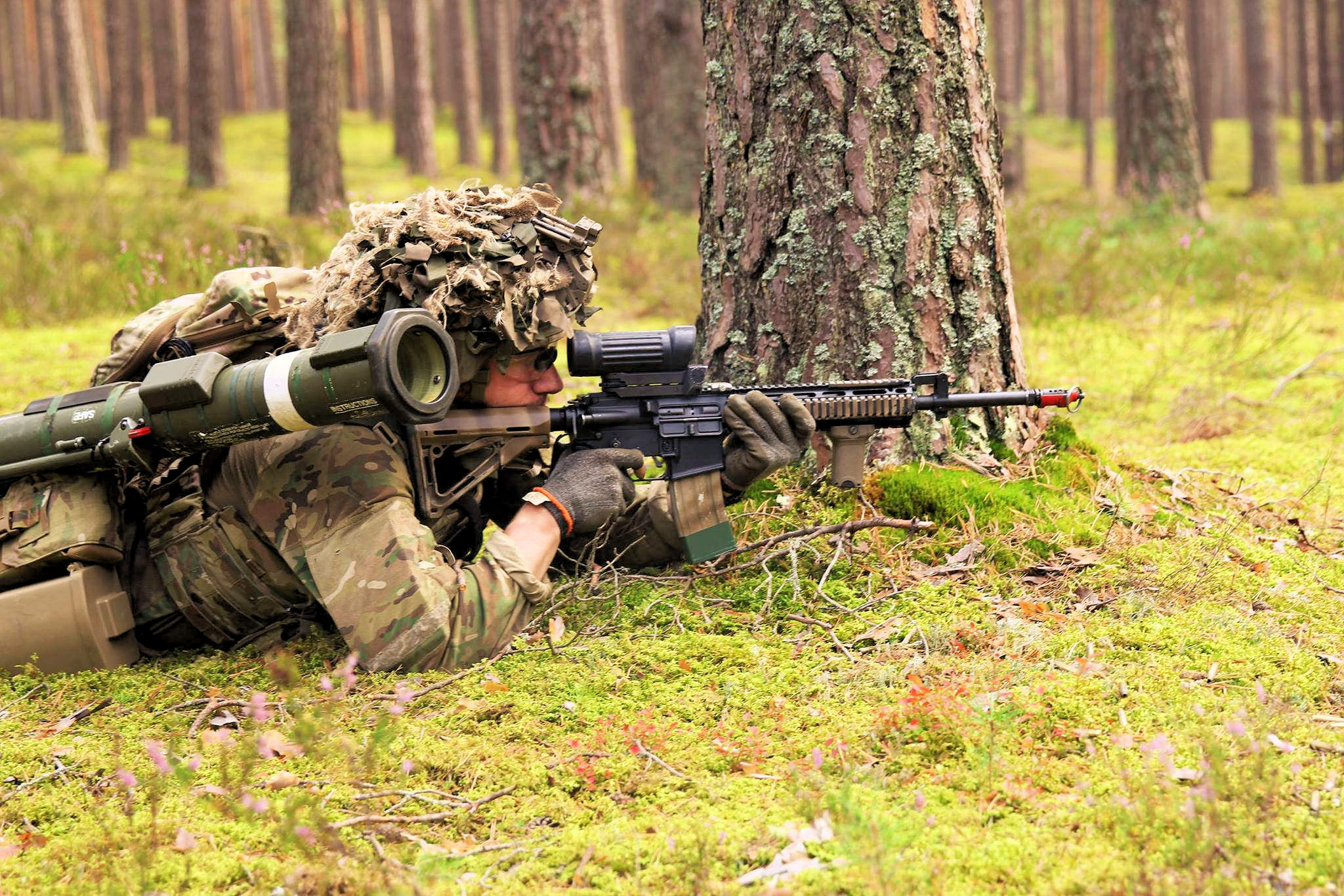 dänisches militär soldat miliätübung blavand dänemark