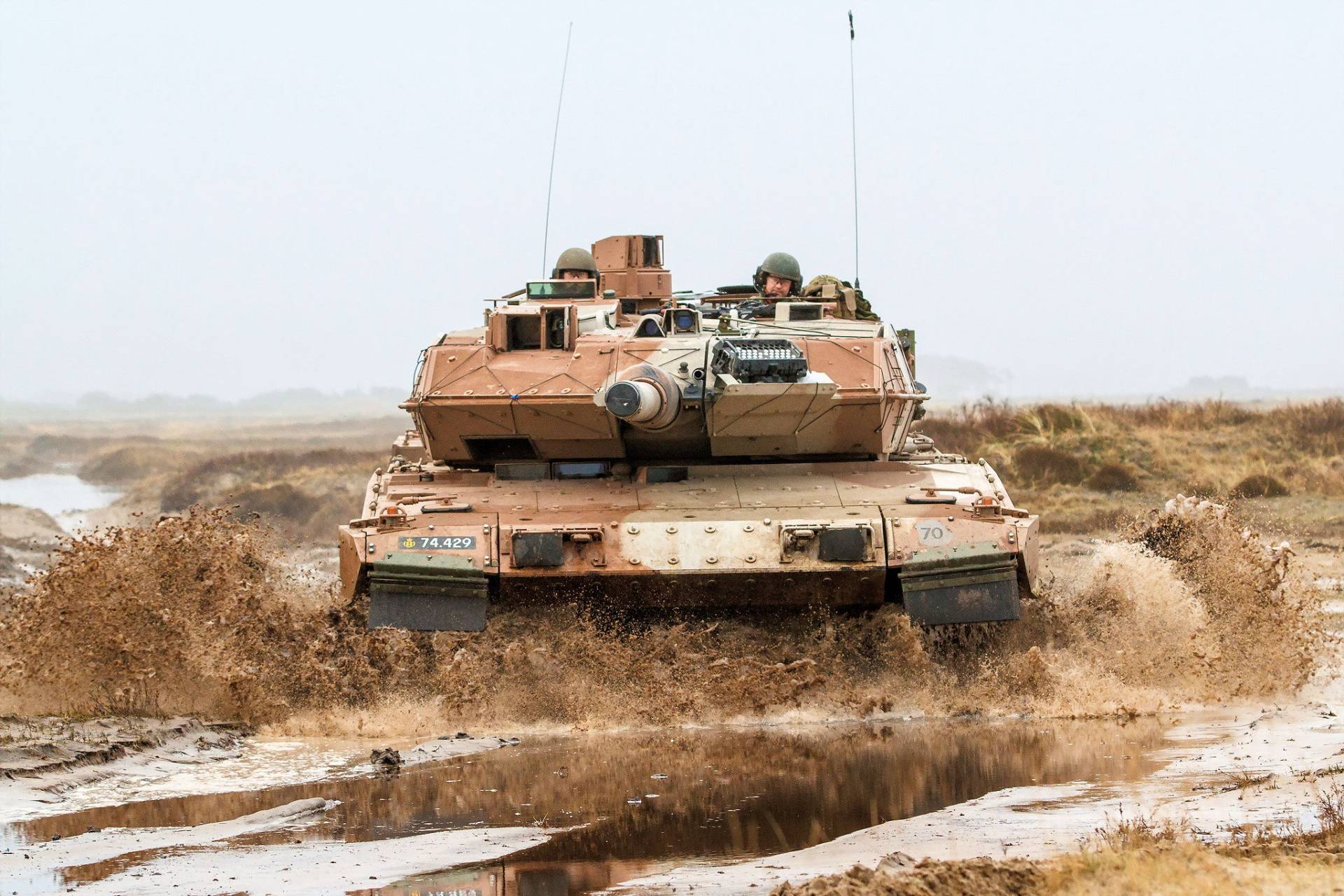 blavand militär panzer